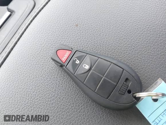 2018 Ram 1500 Tradesman z VIN 1C6RR7FT7JS309341, wystawiony jako IAAI lot #42805407 z przebiegiem 141 005 mil mil oraz . Historia ofert i sprzedaży dostępna na DreamBid. Obrazek 11.