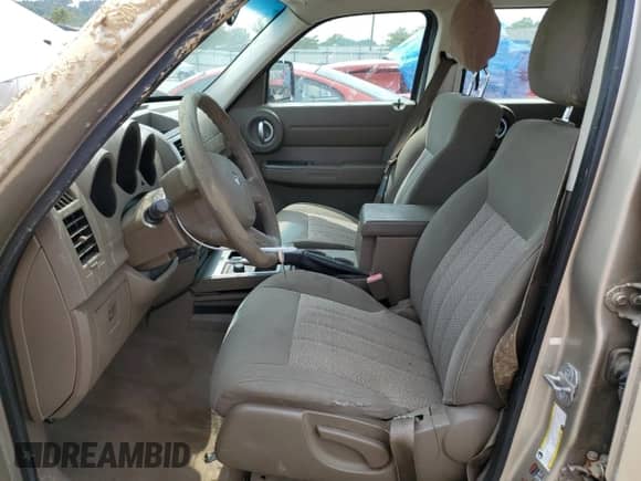 2010 Dodge Nitro SE with VIN 1D4PU2GK4AW100481, listed as a Copart auction lot 63995594 with 122,783 mi miles and Non repairable. Bid and sale history available at DreamBid. Image 7.