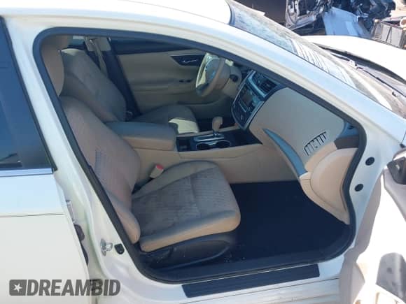 2016 Nissan Altima S с VIN 1N4AL3AP1GC263010, выставлен на аукционе IAAI как лот 43265385 с пробегом 115 714 миль миль и . История ставок и продаж доступна на DreamBid. Изображение 5.