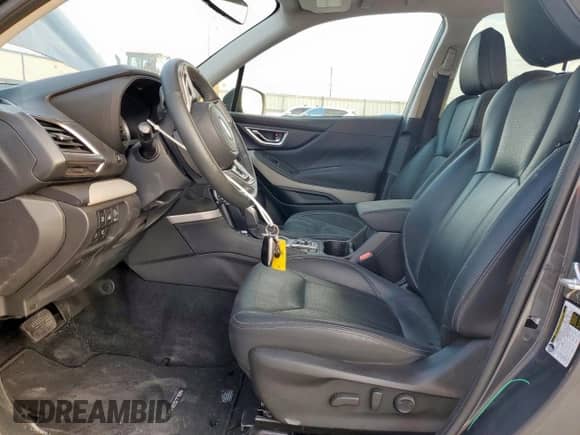 2023 Subaru Forester Limited z VIN JF2SKAPC3PH481061, wystawiony jako Copart lot #84202795 z przebiegiem 29 269 mil mil oraz Szkoda całkowita • Salvage title. Historia ofert i sprzedaży dostępna na DreamBid. Obrazek 7.