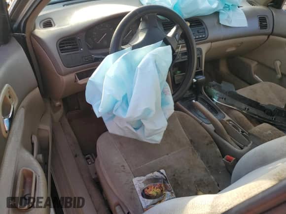 1997 Honda Accord Value с VIN 1HGCD5684VA168495, выставлен на аукционе Copart как лот 71716984 с пробегом 202 854 миль миль и Списание • Salvage title. История ставок и продаж доступна на DreamBid. Изображение 8.