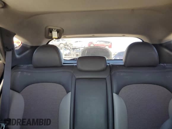 2012 Hyundai Tucson GLS z VIN KM8JUCAC1CU518355, wystawiony jako Copart lot #46622915 z przebiegiem 75 175 mil mil oraz Szkoda całkowita • Salvage title. Historia ofert i sprzedaży dostępna na DreamBid. Obrazek 10.