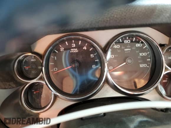 2009 Chevrolet Silverado 2500HD с VIN 1GCHC53K79F105245, выставлен на аукционе Copart как лот 80352014 с пробегом Не указан миль и Списание • Salvage title. История ставок и продаж доступна на DreamBid. Изображение 9.