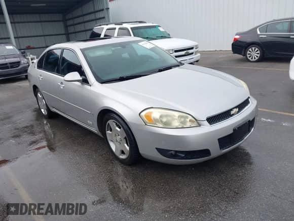 2006 Chevrolet Impala SS with VIN 2G1WD58CX69140252, listed as a IAAI auction lot 43376055 with 208,328 mi miles and . Bid and sale history available at DreamBid. Image 1.