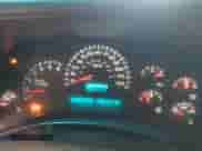 2003 Chevrolet Silverado 1500HD LS z VIN 1GCGK13U63F226607, wystawiony jako IAAI lot #41178194 z przebiegiem 158 193 mil mil oraz . Historia ofert i sprzedaży dostępna na DreamBid. Obrazek 7.