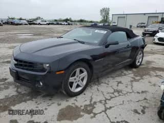 2012 Chevrolet Camaro 1LT z VIN 2G1FB3D33C9153761, wystawiony jako Copart lot #53985145 z przebiegiem 115 563 mil mil oraz Szkoda całkowita • Salvage title. Historia ofert i sprzedaży dostępna na DreamBid. Obrazek 1.