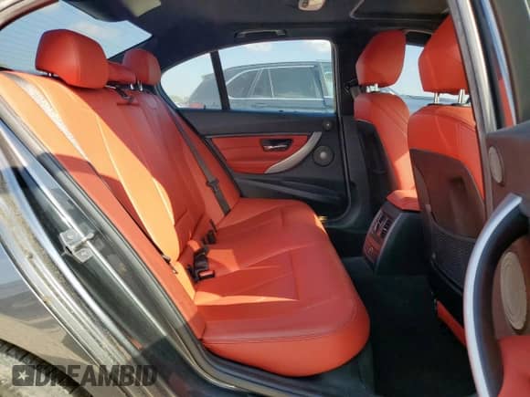 2015 BMW 3 Series 328i с VIN WBA3C1C55FP853850, выставлен на аукционе Copart как лот 86592055 с пробегом 115 241 миль миль и Чистый • Clean title. История ставок и продаж доступна на DreamBid. Изображение 11.