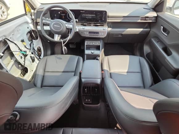 2025 Hyundai Kona Limited с VIN KM8HECA36SU187962, выставлен на аукционе Copart как лот 60144865 с пробегом 14 102 миль миль и Списание • Salvage title. История ставок и продаж доступна на DreamBid. Изображение 8.