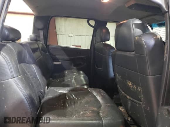 2001 Chevrolet Silverado 1500HD LS с VIN 1GCGC13U11F148876, выставлен на аукционе Copart как лот 88297095 с пробегом 2 637 781 миль миль и Списание • Salvage title. История ставок и продаж доступна на DreamBid. Изображение 10.