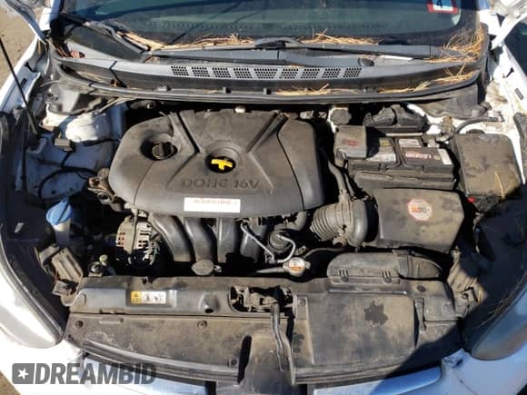 2014 Hyundai Elantra SE with VIN 5NPDH4AE0EH524058, listed as a Copart auction lot 90017105 with 190,790 mi miles and Salvage title. Bid and sale history available at DreamBid. Image 11.