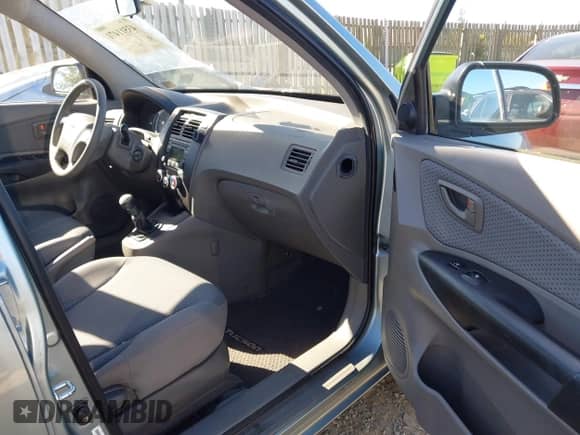 2009 Hyundai Tucson GLS с VIN KM8JM12B79U038551, выставлен на аукционе IAAI как лот 43511471 с пробегом 145 482 миль миль и . История ставок и продаж доступна на DreamBid. Изображение 5.