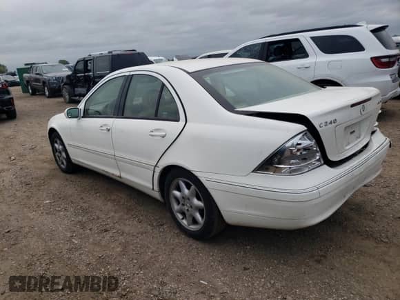 2004 Mercedes-Benz C 240 with VIN WDBRF81J94F454549, listed as a Copart auction lot 73110334 with 133,281 mi miles and Salvage title. Bid and sale history available at DreamBid. Image 2.