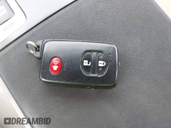 2013 Toyota Prius Three z VIN JTDZN3EU5D3206487, wystawiony jako IAAI lot #43340460 z przebiegiem 170 293 mil mil oraz . Historia ofert i sprzedaży dostępna na DreamBid. Obrazek 11.