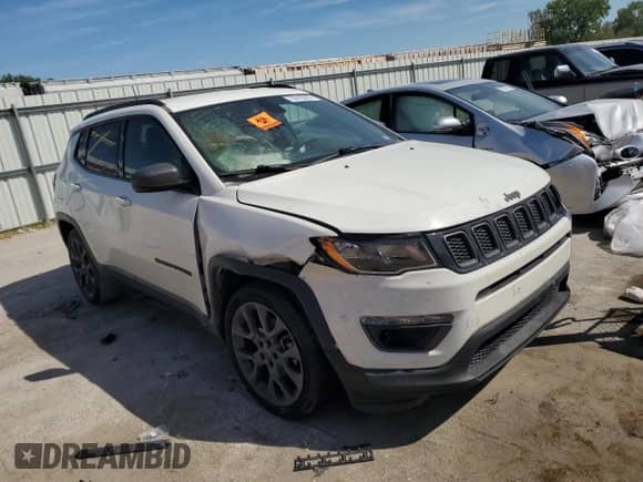 2021 Jeep Compass 80th Anniversary with VIN 3C4NJCEB5MT565089, listed as a Copart auction lot 70815035 with 57,091 mi miles and Salvage title. Bid and sale history available at DreamBid. Image 4.