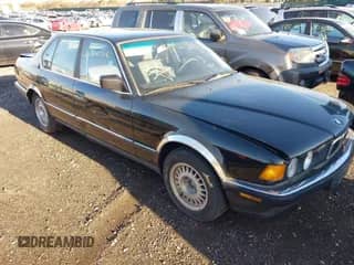 1988 BMW 7 Series с VIN WBAGB4318J3209844, выставлен на аукционе IAAI как лот 42133230 с пробегом Не указан миль и . История ставок и продаж доступна на DreamBid. Изображение 1.