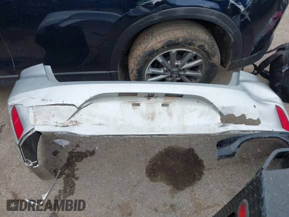 2019 Hyundai Sonata Sport с VIN 5NPE34AF0KH747949, выставлен на аукционе IAAI как лот 43144133 с пробегом 102 816 миль миль и . История ставок и продаж доступна на DreamBid. Изображение 12.