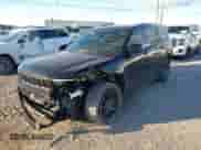 2023 Jeep Grand Cherokee Summit Reserve с VIN 1C4RJKEGXP8713909, выставлен на аукционе IAAI как лот 41846505 с пробегом 50 786 миль миль и . История ставок и продаж доступна на DreamBid. Изображение 17.