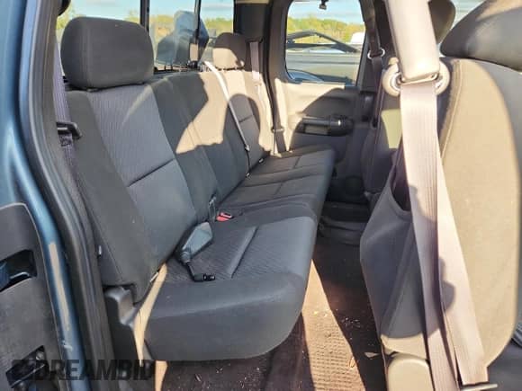 2011 GMC Sierra 1500 SLE с VIN 1GTR2VE35BZ368965, выставлен на аукционе Copart как лот 82130095 с пробегом 129 176 миль миль и Списание • Salvage title. История ставок и продаж доступна на DreamBid. Изображение 10.