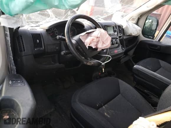 2021 Ram ProMaster Cargo z VIN 3C6LRVAG9ME530029, wystawiony jako Copart lot #83426964 z przebiegiem Nie podano mil oraz Nie do naprawy • Non repairable. Historia ofert i sprzedaży dostępna na DreamBid. Obrazek 8.