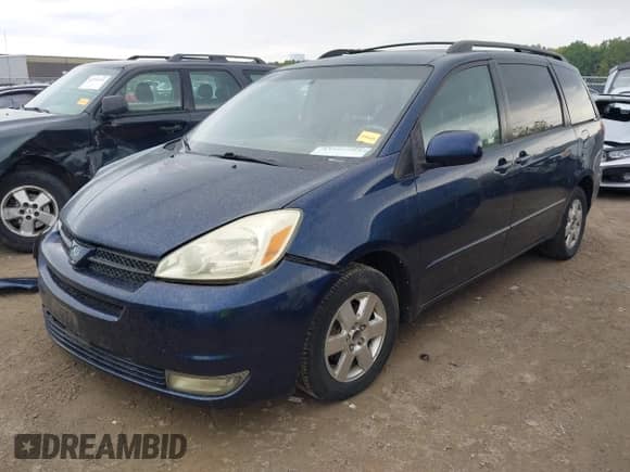 2004 Toyota Sienna XLE z VIN 5TDZA22C14S185427, wystawiony jako IAAI lot #43395802 z przebiegiem 320 989 mil mil oraz . Historia ofert i sprzedaży dostępna na DreamBid. Obrazek 18.