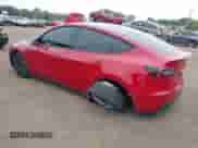 2022 Tesla Model Y Long Range с VIN 7SAYGDEE4NF517341, выставлен на аукционе IAAI как лот 43300755 с пробегом 24 092 миль миль и . История ставок и продаж доступна на DreamBid. Изображение 3.
