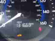 2013 Hyundai Sonata Limited z VIN KMHEC4A45DA093941, wystawiony jako IAAI lot #42287338 z przebiegiem 131 669 mil mil oraz . Historia ofert i sprzedaży dostępna na DreamBid. Obrazek 7.