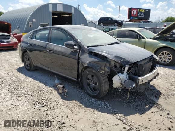 2018 Hyundai Ioniq SEL с VIN KMHC75LCXJU099170, выставлен на аукционе Copart как лот 64060425 с пробегом 96 219 миль миль и Списание • Salvage title. История ставок и продаж доступна на DreamBid. Изображение 4.