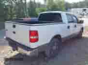 2005 Ford F-150 XLT z VIN 1FTPW12555FB20067, wystawiony jako IAAI lot #43246586 z przebiegiem 182 982 mil mil oraz . Historia ofert i sprzedaży dostępna na DreamBid. Obrazek 4.