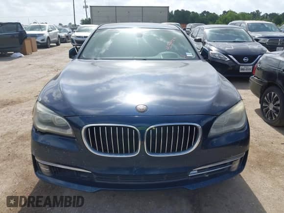 2013 BMW 7 Series 740Li with VIN WBAYE4C55DDW22768, listed as a IAAI auction lot 42534005 with 156,042 mi miles and . Bid and sale history available at DreamBid. Image 12.