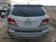 2017 Hyundai Santa Fe SE z VIN KM8SNDHF2HU234313, wystawiony jako Copart lot #81275945 z przebiegiem 136 638 mil mil oraz Czysty tytuł • Clean title. Historia ofert i sprzedaży dostępna na DreamBid. Obrazek 6.