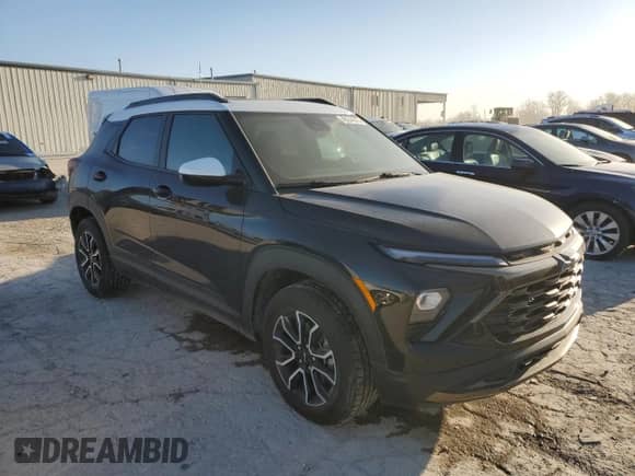 2025 Chevrolet TrailBlazer ACTIV with VIN KL79MSSL1SB053843, listed as a Copart auction lot 48244575 with 2,022 mi miles and Salvage title. Bid and sale history available at DreamBid. Image 4.