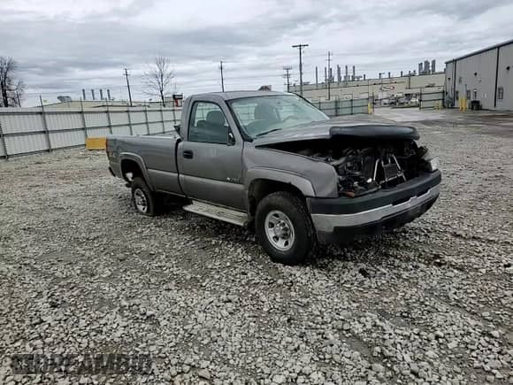 2007 Chevrolet Silverado 3500 SRW Wrk Trk с VIN 1GCHK34U67E141079, выставлен на аукционе Copart как лот 52925065 с пробегом 151 160 миль миль и На запчасти • Non repairable. История ставок и продаж доступна на DreamBid. Изображение 11.