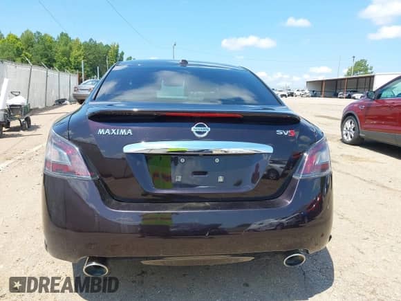 2014 Nissan Maxima SV z VIN 1N4AA5AP1EC476747, wystawiony jako IAAI lot #42981244 z przebiegiem 112 792 mil mil oraz . Historia ofert i sprzedaży dostępna na DreamBid. Obrazek 17.
