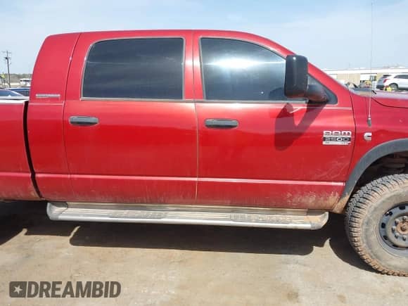 2007 Dodge 2500 Laramie with VIN 3D7KS29C07G725296, listed as a IAAI auction lot 41808068 with 256,764 mi miles and . Bid and sale history available at DreamBid. Image 14.
