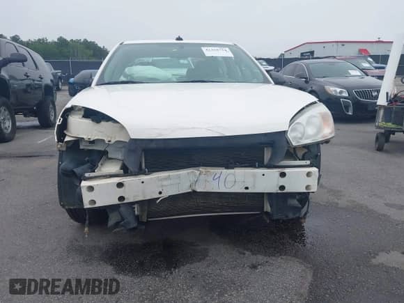 2005 Chevrolet Malibu LT z VIN 1G1ZU54815F250983, wystawiony jako IAAI lot #42358754 z przebiegiem 250 010 mil mil oraz . Historia ofert i sprzedaży dostępna na DreamBid. Obrazek 6.