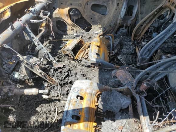 2013 Chevrolet Malibu LT z VIN 1G11E5SA7DF280486, wystawiony jako Copart lot #68806525 z przebiegiem Nie podano mil oraz Nie do naprawy • Non repairable. Historia ofert i sprzedaży dostępna na DreamBid. Obrazek 7.