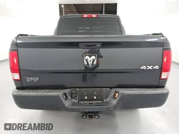 2016 Ram 1500 Tradesman z VIN 1C6RR7KM8GS344977, wystawiony jako Copart lot #69048265 z przebiegiem 220 745 mil mil oraz Czysty tytuł • Clean title. Historia ofert i sprzedaży dostępna na DreamBid. Obrazek 6.