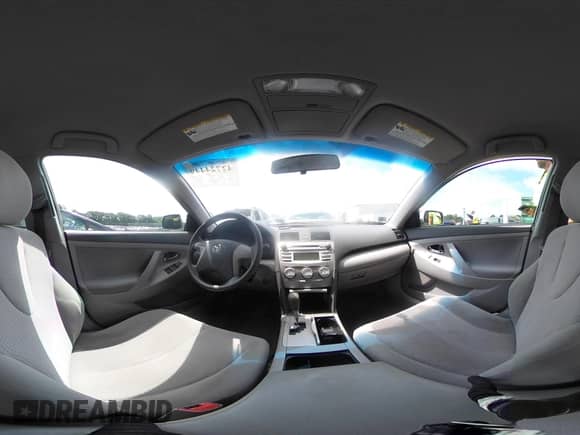 2011 Toyota Camry LE z VIN 4T1BF3EK5BU635161, wystawiony jako IAAI lot #42724449 z przebiegiem 192 591 mil mil oraz . Historia ofert i sprzedaży dostępna na DreamBid. Obrazek 18.