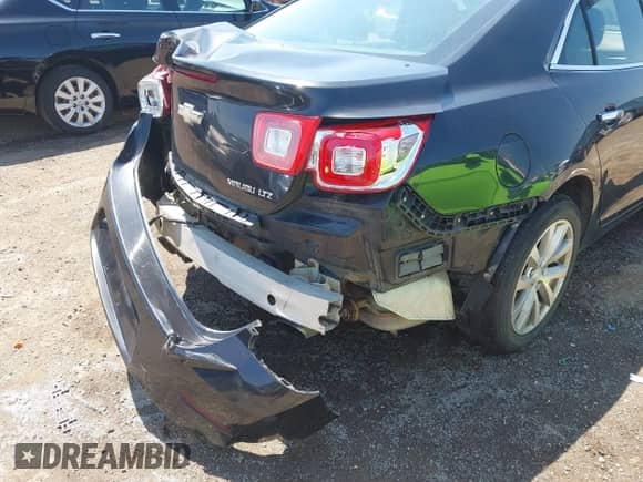 2013 Chevrolet Malibu LTZ с VIN 1G11H5SA2DF307746, выставлен на аукционе IAAI как лот 42769142 с пробегом 162 483 миль миль и . История ставок и продаж доступна на DreamBid. Изображение 18.