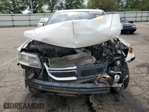 2014 Dodge Journey Limited с VIN 3C4PDCDG9ET151182, выставлен на аукционе Copart как лот 60344245 с пробегом Не указан миль и Списание • Salvage title. История ставок и продаж доступна на DreamBid. Изображение 5.