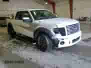2012 Ford F-150 Lariat z VIN 1FTFW1E64CFB90284, wystawiony jako Copart lot #50325615 z przebiegiem 208 499 mil mil oraz Szkoda całkowita • Salvage title. Historia ofert i sprzedaży dostępna na DreamBid. Obrazek 13.