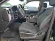 2015 Chevrolet Silverado 1500 LT z VIN 1GCRCREH3FZ391442, wystawiony jako Copart lot #60748145 z przebiegiem 131 125 mil mil oraz Szkoda całkowita • Salvage title. Historia ofert i sprzedaży dostępna na DreamBid. Obrazek 7.