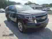 2019 Chevrolet Suburban LT с VIN 1GNSKHKC1KR174495, выставлен на аукционе IAAI как лот 43082154 с пробегом 150 583 миль миль и . История ставок и продаж доступна на DreamBid. Изображение 1.