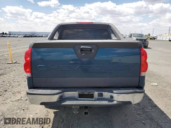 2005 Chevrolet Avalanche Z71 с VIN 3GNEK12Z95G192319, выставлен на аукционе Copart как лот 65980535 с пробегом 201 930 миль миль и Списание • Salvage title. История ставок и продаж доступна на DreamBid. Изображение 6.