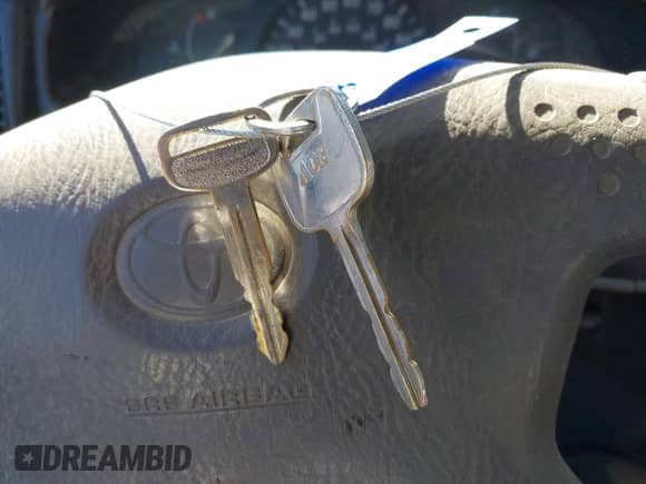 2002 Toyota Tacoma with VIN 5TENL42N62Z036467, listed as a IAAI auction lot 43538453 with Not provided miles and . Bid and sale history available at DreamBid. Image 11.