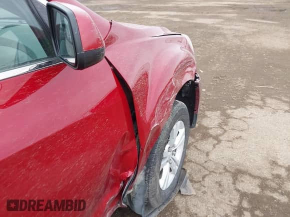 2013 Chevrolet Equinox LT z VIN 2GNFLNE39D6160996, wystawiony jako IAAI lot #41877627 z przebiegiem 190 976 mil mil oraz . Historia ofert i sprzedaży dostępna na DreamBid. Obrazek 13.