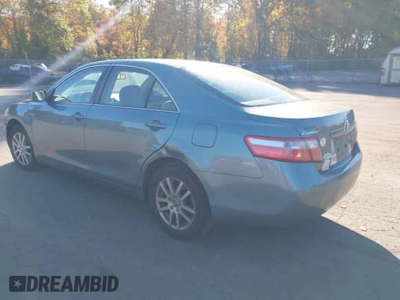 2007 Toyota Camry LE with VIN JTNBE46K173068998, listed as a IAAI auction lot 43456724 with 307,464 mi miles and . Bid and sale history available at DreamBid. Image 3.