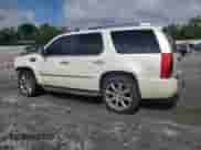 2008 Cadillac Escalade с VIN 1GYFK63898R215337, выставлен на аукционе Copart как лот 68522925 с пробегом 241 383 миль миль и Списание • Salvage title. История ставок и продаж доступна на DreamBid. Изображение 2.