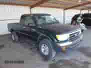 2000 Toyota Tacoma with VIN 4TAWM72N6YZ683194, listed as a IAAI auction lot 42550202 with 174,609 mi miles and . Bid and sale history available at DreamBid. Image 1.