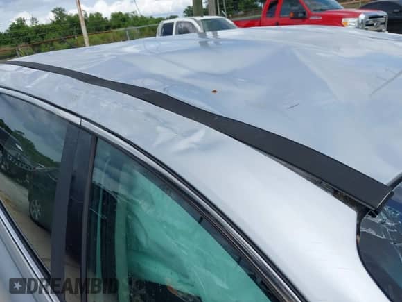 2019 Kia Sorento LX with VIN 5XYPG4A3XKG577478, listed as a IAAI auction lot 42248745 with 142,153 mi miles and . Bid and sale history available at DreamBid. Image 17.